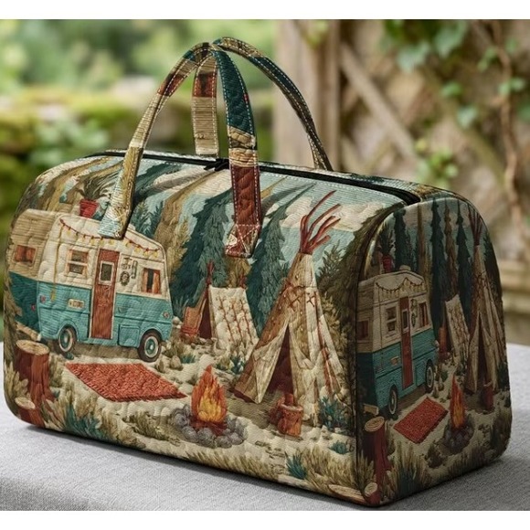 Unbranded Handbags - Large Multicolor Quilted Camping Print Duffel Bag Large